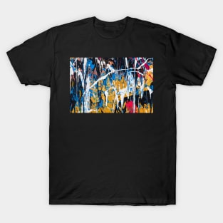 Dripping paint graffiti wall T-Shirt